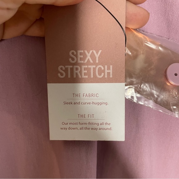 LANE BRYANT-MAUVE ALLIE SKINNY ANKLE PANT W/PEARL CUFFS-SLIMMING TUMMY PANEL-22 - Picture 3 of 7